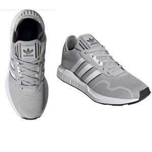 Men's Grey Adidas Swift Run X Sneaker NEW IN BOX